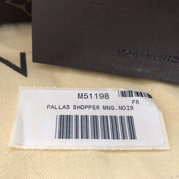 Louis Vuitton Pallas Shopper Chain Shoulder Bag - Picture 3 of 8